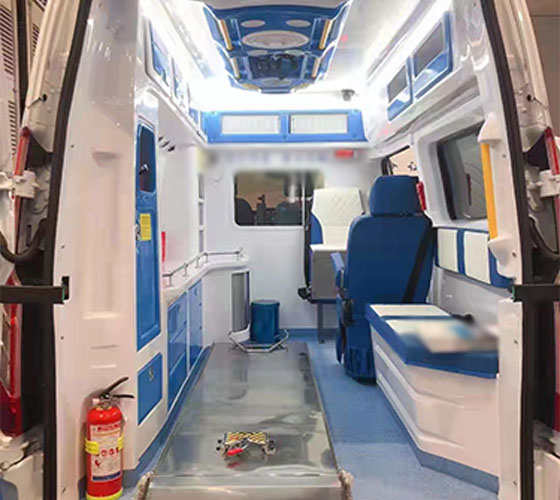 巴青县车辆内部展示